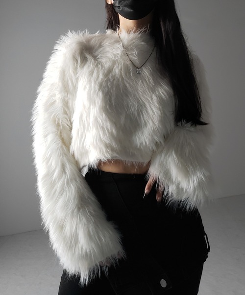 me+em select(ミームセレクト)の「【 2color 】ボリュームスリーブショートトロミシャギーニット / Volume sleeve short toromi shaggy knit(ニット/セーター・レディース・ホワイト/ブラック・FREE)」の12枚目の写真