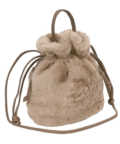 and it_（アンドイット）の「巾着2WAYファーショルダー（ショルダーバッグ・レディース・モカ/ブラウン/レオパード/グレー/チャコールグレー/ライトベージュ・FREE）」の4枚目の写真