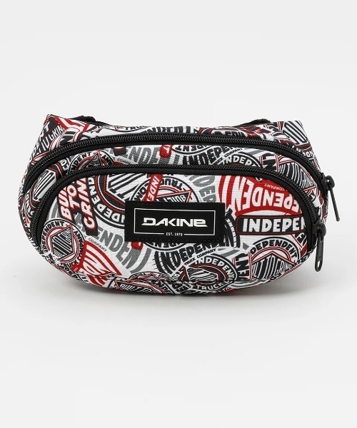 DAKINE（ダカイン）の「DAKINE メンズ HIP PACK ウエストバッグ/ダカインINDEPENDENTコラボボディバッグ・ウエストポーチ（ボディバッグ/ウエストポーチ・メンズ・インディゴブルー・FREE）」の2枚目の写真