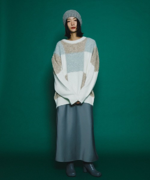 KBF(ケイビーエフ)の「ラメニットビーニー(ニットキャップ/ビーニー・レディース・シルバー/ブラック・ONE)」の12枚目の写真