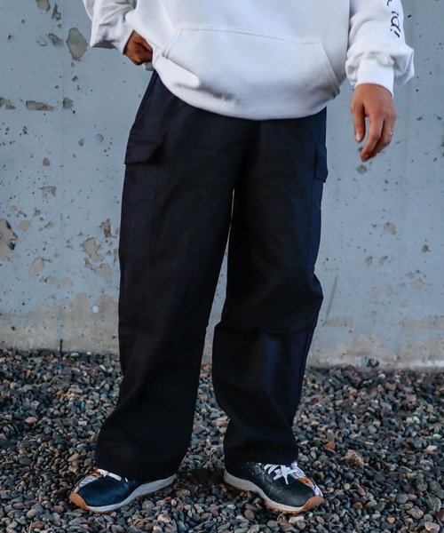 Bling Leads(ブリングリーズ)の「Z)【BLINGLEADS】ABM21435 COTTON CARGO PANT/コットン カーゴパンツ(カーゴパンツ・メンズ・ブラック/ホワイト・MEDIUM/LARGE)」の20枚目の写真