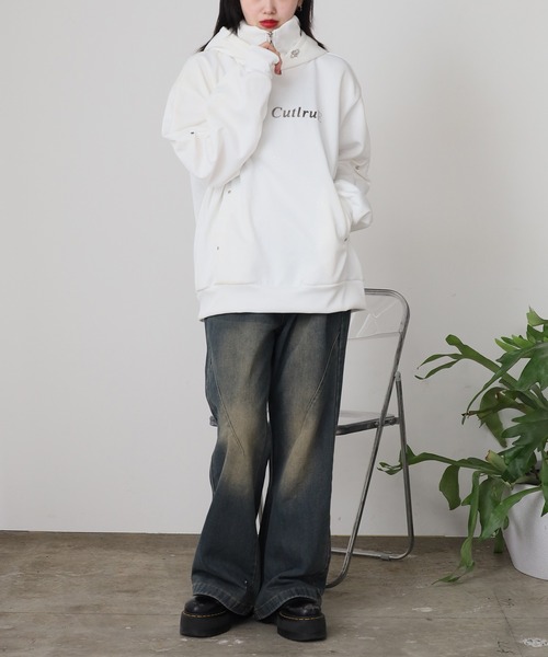 ROOPTOKYO(ループトウキョウ)の「フロントロゴ プルオーバーハイネックパーカー(パーカー・メンズ・ブラック/ホワイト・M/L)」の12枚目の写真