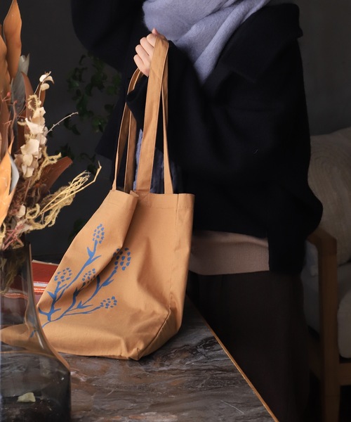 contra bo nepre(コントラ ボ ネプレ )の「【contra bo nepre/コントラ ボ ネプレ】トートバッグ decorer tote plant(トートバッグ・レディース・ブラウン・FREE)」の11枚目の写真