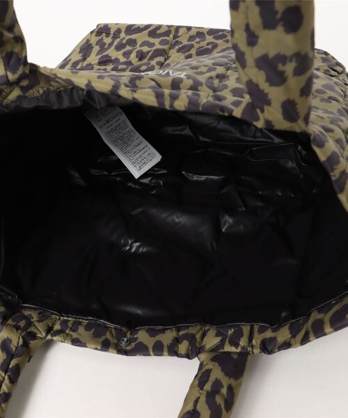 TAION（タイオン）の「【TAION】 LUNCH DOWN TOTEBAG-M ベーシック ランチ ダウントートバッグM（トートバッグ・メンズ・ブラック/ブラウン系/オリーブ/ダークパープル/ネイビー系/ホワイト・フリー）」の10枚目の写真