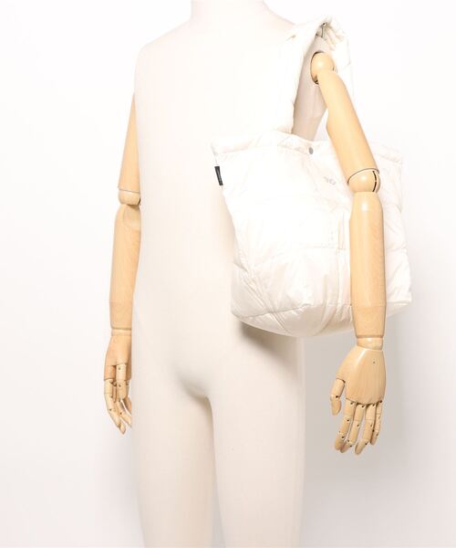 TAION（タイオン）の「【TAION】 LUNCH DOWN TOTEBAG-M ベーシック ランチ ダウントートバッグM（トートバッグ・メンズ・ブラック/ブラウン系/オリーブ/ダークパープル/ネイビー系/ホワイト・フリー）」の15枚目の写真