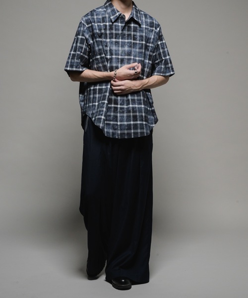 CASPER JOHN(キャスパージョン)の「Various loose shirts -double pattern- /バリアスルーズシャツ -ダブルパターン-(シャツ/ブラウス・メンズ・ブルー/ベージュ/ネイビー/ホワイト/ライトグレー/サックスブルー・X-SMALL/SMALL/MEDIUM/LARGE)」の17枚目の写真