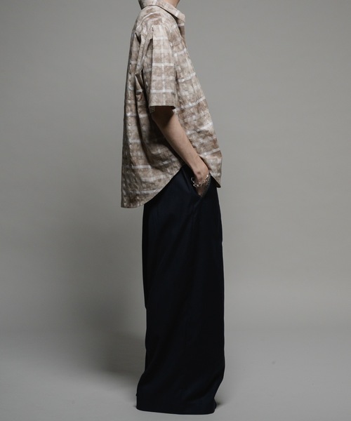 CASPER JOHN(キャスパージョン)の「Various loose shirts -double pattern- /バリアスルーズシャツ -ダブルパターン-(シャツ/ブラウス・メンズ・ブルー/ベージュ/ネイビー/ホワイト/ライトグレー/サックスブルー・X-SMALL/SMALL/MEDIUM/LARGE)」の12枚目の写真