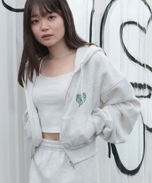 SlashDate（スラッシュデイト）の「【85】【セットアップ】ショート丈 ジップパーカー ＆ スカート /ハートロゴ刺繍/ルームウェア/レディース（セットアップ・レディース）」