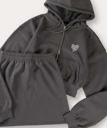 SlashDate（スラッシュデイト）の「【85】【セットアップ】ショート丈 ジップパーカー ＆ スカート /ハートロゴ刺繍/ルームウェア/レディース（パーカー）」