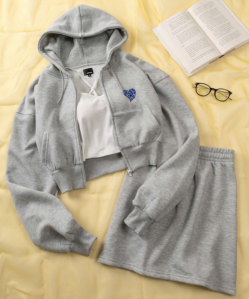 セール】【85】【セットアップ】ショート丈 ジップパーカー