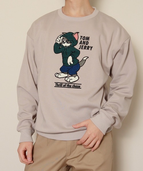 Tom&Jerry(トムアンドジェリー)の「【TOM & JERRY/トムとジェリー】ユニセックス ダンボールスウェット/袖2本ライン/さがら刺繍/アップリケ刺繍(スウェット・レディース・ホワイト系3/ホワイト系1/サックスブルー系1/ホワイト系2/ブルーグリーン/ベージュ系1/ブラック系3/ブラック系2/ブラック系1/サックスブルー系2/ベージュ系2/ホワイト系4・M/LL/L)」の9枚目の写真