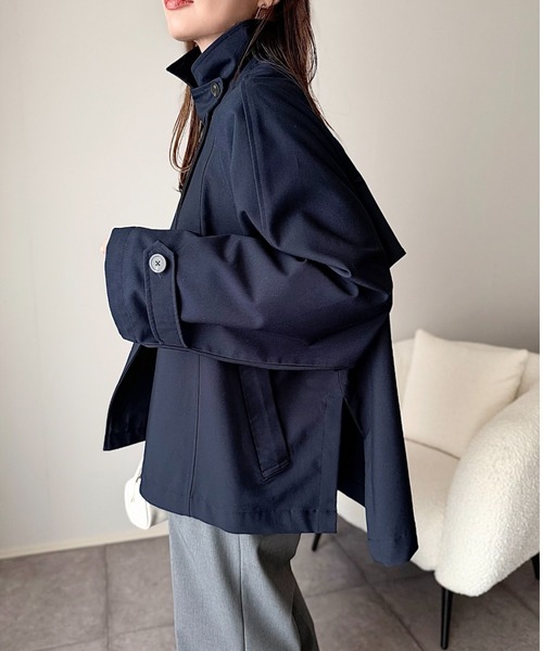 ANGIE（アンジー）の「ショート トレンチコート（トレンチコート・レディース・ベージュ/ライトベージュ/キャメル/ネイビー・FREE）」の20枚目の写真