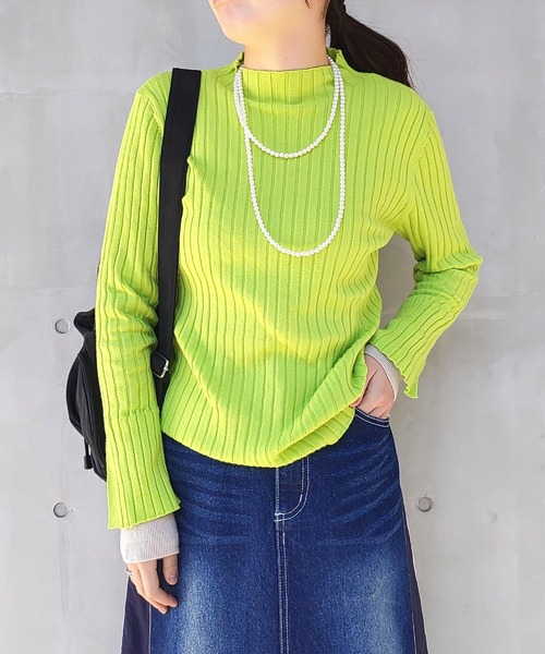 Q（キュー）の「配色リブニット（ニット/セーター・レディース・ブラック/ライトグレー/ライム・MEDIUM）」の4枚目の写真