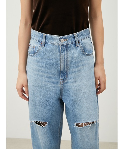 Mila Owen（ミラオーウェン）の「【WEB限定00サイズ】ワイドテーパードカットアウトデニムパンツ【ウォッシャブル】（デニムパンツ・レディース・ライトグレー/ライトブルー/ブラック/スカイブルー/ホワイト/ベージュ・00/0/1）」の20枚目の写真