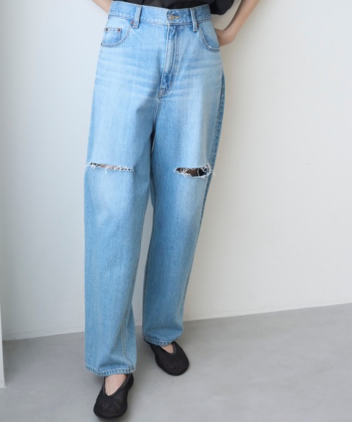 Mila Owen（ミラオーウェン）の「【WEB限定00サイズ】ワイドテーパードカットアウトデニムパンツ【ウォッシャブル】（デニムパンツ・レディース・ライトグレー/ライトブルー/ブラック/スカイブルー/ホワイト/ベージュ・00/0/1）」の9枚目の写真