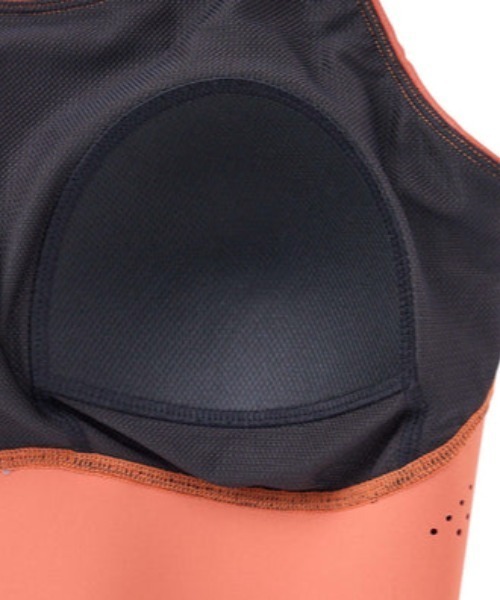 ROXY（ロキシー）の「FULL CAPACITY BRA/ロキシーフィットネススポーツブラ（スポーツブラ・レディース・レッド/ブルー/ブラック・LARGE/MEDIUM/SMALL）」の8枚目の写真