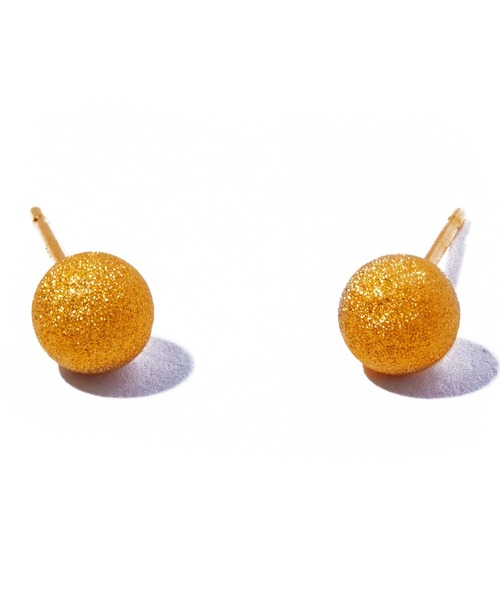 les bonbon（ルボンボン）の「【les bonbon】K18 foggy pierce/フォギー ピアス　M（ピアス（両耳用）・レディース・イエローゴールド・M）」の3枚目の写真