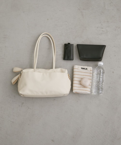 アウトポケットボストンバッグ（ボストンバッグ）｜Aunt Marie's