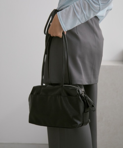 Aunt Marie's(アントマリーズ)の「アウトポケットボストンバッグ(ボストンバッグ・レディース・ブラック/アイボリー・FREE)」の13枚目の写真