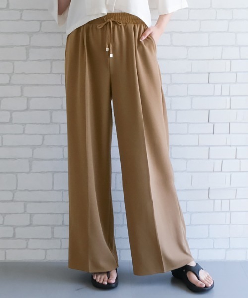 aquagarage(アクアガレージ)の「梨地タックイージーパンツ(その他パンツ・レディース・ベージュ/ブラック・L/M)」の2枚目の写真