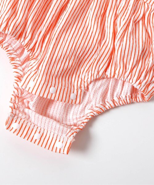 Ampersand（アンパサンド）の「バルーンスリーブおめかしロンパス（ロンパース・キッズ・レッド/ベージュ/ブラック/サックスブルー/ブルー/レインボー・70/80/60）」の11枚目の写真