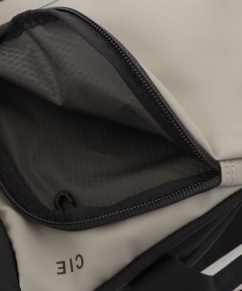 CIE（シー）の「【CIE】VARIOUS 2WAY BACKPACK-L- 022508（バックパック/リュック・レディース・サンドベージュ/グレー/ネイビー/ブラック・FREE）」の20枚目の写真