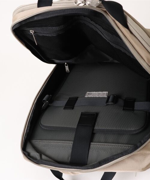 CIE（シー）の「【CIE】VARIOUS 2WAY BACKPACK-L- 022508（バックパック/リュック・レディース・サンドベージュ/グレー/ネイビー/ブラック・FREE）」の22枚目の写真