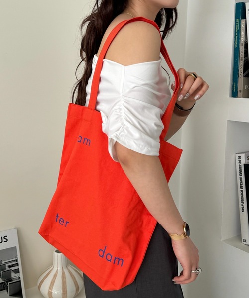 efill(エフィル)の「大容量 キャンバス バッグ ショルダー バッグ(トートバッグ・レディース・オレンジ・FREE)」の4枚目の写真
