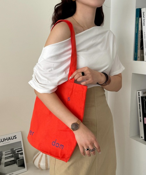 efill(エフィル)の「大容量 キャンバス バッグ ショルダー バッグ(トートバッグ・レディース・オレンジ・FREE)」の9枚目の写真