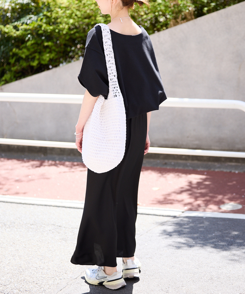 SLOBE IENA(スローブイエナ)の「サテンバイアススカート(スカート・レディース・ピンク/ブラック/ベージュ・38/36)」の13枚目の写真