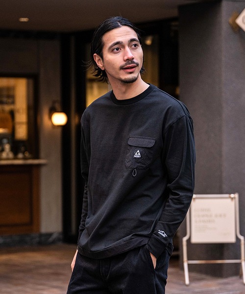 GERRY(ジェリー)の「『GERRY/ジェリー』ナイロンポケット長袖Tシャツ(Tシャツ/カットソー・メンズ・ブラック/ホワイト・LL/L/M)」の1枚目の写真