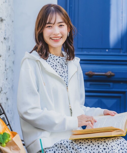 ITS'DEMO（イッツデモ）の「【手洗い可】ダブルジップダンボールパーカ（パーカー・レディース・ライトグレー/ホワイト/ネイビー/ベビーピンク/ライトベージュ・00）」の6枚目の写真