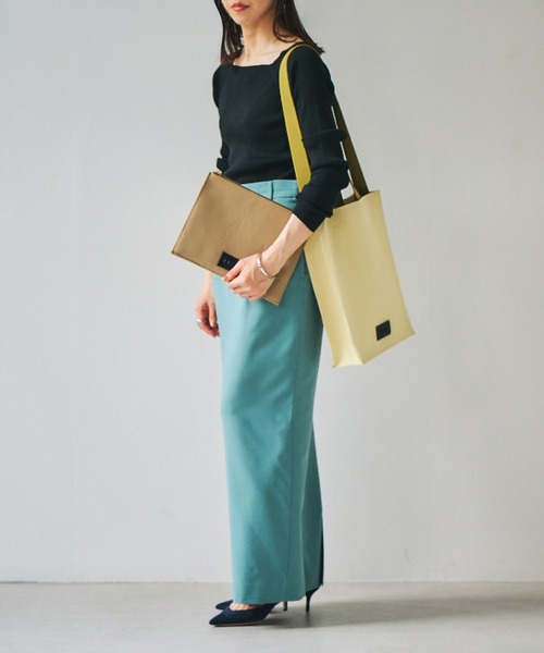 ROPE'(ロペ)の「【E'POR】GADGET TABLET CASE(ポーチ・レディース・ブラック/ベージュ・FREE)」の9枚目の写真