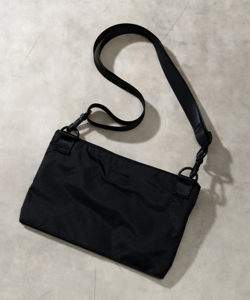 THRASHER（スラッシャー）の「【THRASHER/スラッシャー】サコッシュミニショルダーバッグ（ショルダーバッグ・メンズ・カモフラージュ/ブラック系その他/ブラック・FREE）」の18枚目の写真