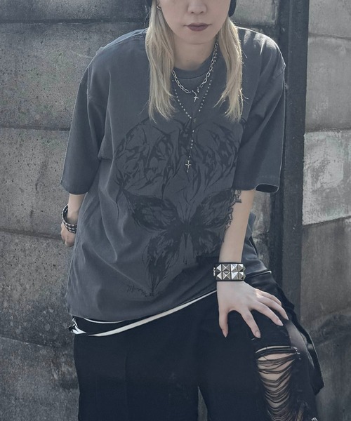 ILL'S（イルズ）の「【MAROCORE SELECT】スケルトン / パンク / バタフライ グランジちびT / ビッグT（Tシャツ/カットソー・メンズ・グレー系2/ブラック/ブラック系その他2/グレー系/ホワイト系その他2/ブラック系その他/チャコールグレー/ホワイト/ホワイト系その他・S/L）」の9枚目の写真