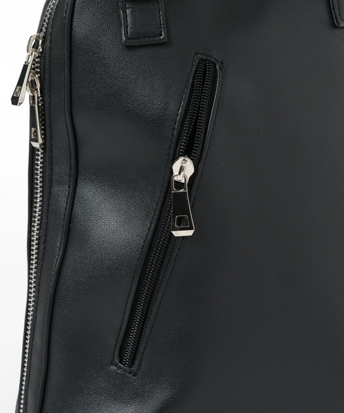 BAYFLOW（ベイフロー）の「[小ぶりでも収納力抜群]フェイクレザー2WAYリュック（バックパック/リュック・レディース・ブラック/サックスブルー・FREE）」の12枚目の写真