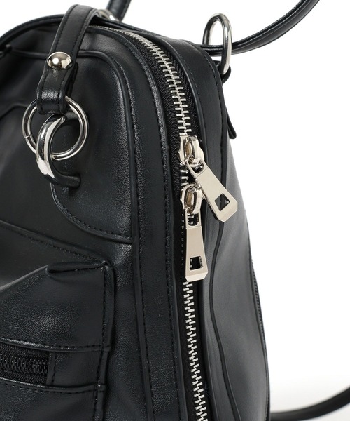 BAYFLOW（ベイフロー）の「[小ぶりでも収納力抜群]フェイクレザー2WAYリュック（バックパック/リュック・レディース・ブラック/サックスブルー・FREE）」の13枚目の写真