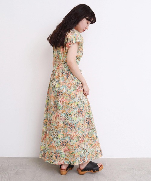 l'atelier du savon（アトリエドサボン）の「●生い茂る野原のプリント　ワンピース（ワンピース・レディース・オレンジ/ピンク・FREE）」の22枚目の写真