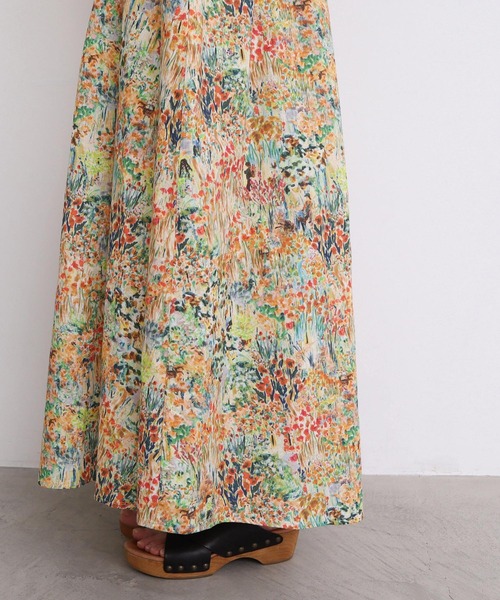 l'atelier du savon（アトリエドサボン）の「●生い茂る野原のプリント　ワンピース（ワンピース・レディース・オレンジ/ピンク・FREE）」の19枚目の写真