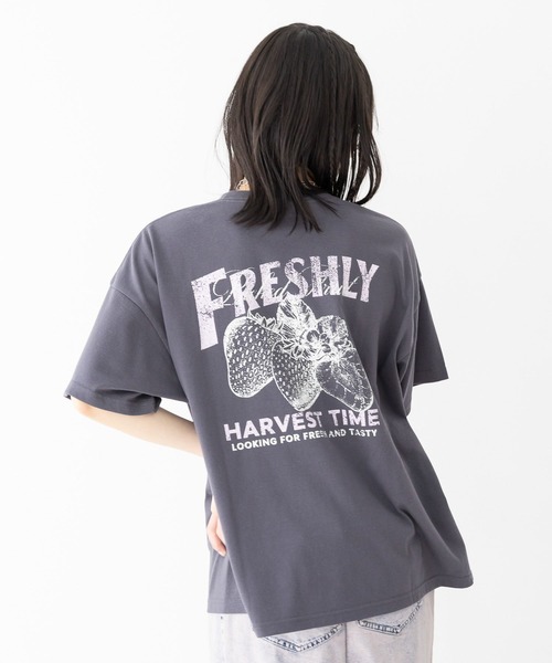 repipi armario（レピピ アルマリオ）の「チョベリグルーズTEE（Tシャツ/カットソー・キッズ・イエロー/ブラック系3/ホワイト系2/ホワイト系1/ブラック系1/ブラック系2/ホワイト系3/ピンク/サックスブルー/ブラック系4/ブラック系5/ホワイト系4/ホワイト系5/ホワイト系6/イエロー系2/ピンク系2・LARGE/MEDIUM/SMALL）」の10枚目の写真