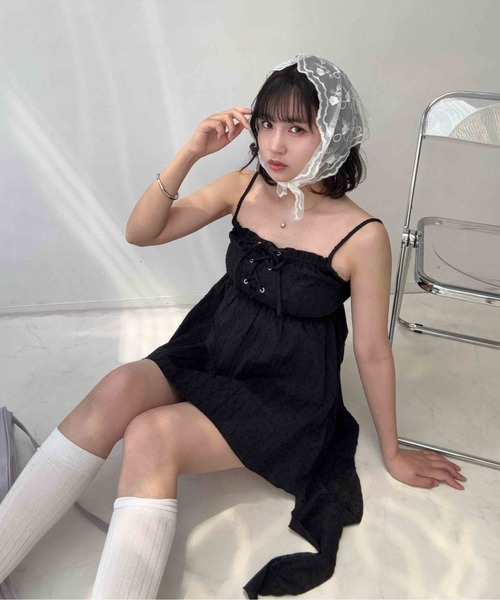 AS KNOW AS plus(アズノゥアズプラス)の「●コットンレース イレギュラーヘムライン フリルリボンキャミワンピース(チュニック・レディース・オフホワイト/レッド/ブラック/ブラック系/ホワイト系/ブラウン系その他/ブラック系その他/ホワイト系1/ブラック系その他2/グレー系/ホワイト系その他3/ブラック系その他3/ブラック系2/ホワイト系2・FREE)」の15枚目の写真