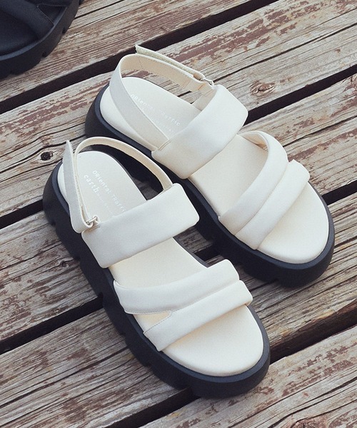 ORiental TRaffic(オリエンタルトラフィック)の「ORiental TRaffic パデットサンダル(サンダル・レディース・グリーン/ブラック/ホワイト・S/M/L)」の1枚目の写真