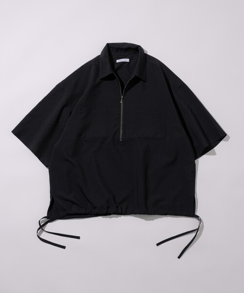 FREAK'S STORE（フリークスストア）の「FREAK’S STORE/フリークスストア Reflax 機能性素材 リラックスフィット ハーフジップシャツ ショートスリーブ/吸水速乾/イージーケア/UVカット/接触冷感/エコ素材/ストレッチ（シャツ/ブラウス・メンズ・チャコールグレー/ブラック/オフホワイト/ブラウン・MEDIUM/LARGE/SMALL）」の13枚目の写真