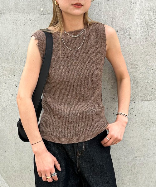 feepur（フェピュール）の「【ハンドウォッシャブル】フリンジノースリニット（タンクトップ・レディース・ブラウン/オフホワイト/ネイビー・MEDIUM）」の17枚目の写真