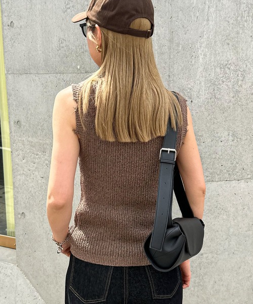 feepur（フェピュール）の「【ハンドウォッシャブル】フリンジノースリニット（タンクトップ・レディース・ブラウン/オフホワイト/ネイビー・MEDIUM）」の18枚目の写真