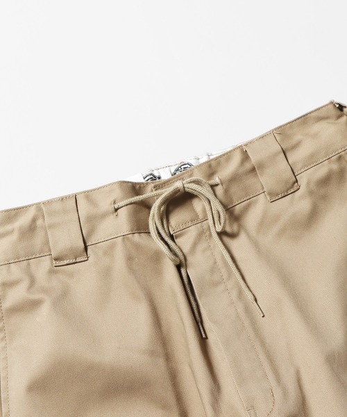 Dickies(ディッキーズ)の「Dickies/ディッキーズ TCストレッチウエストイージー8分丈パンツ 秋服 冬服(チノパンツ・メンズ・ブラック/ベージュ/チャコール・32inch/28inch/30 inch)」の4枚目の写真