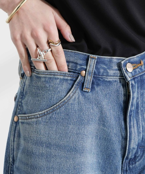 Wrangler（ラングラー）の「Wrangler/DENIM SHORTS（デニムパンツ・レディース・ブルー/その他1・S/XS）」の22枚目の写真