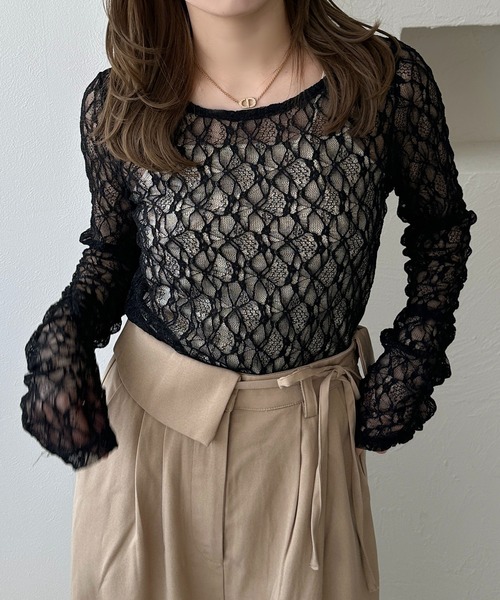 apres jour clair(アプレジュールクレア)の「【apres jour clair】シャーリングレーストップス(Tシャツ/カットソー・レディース・アイボリー/ピンクベージュ/ブラック/ブラウン系その他・X-LARGE/フリー)」の12枚目の写真