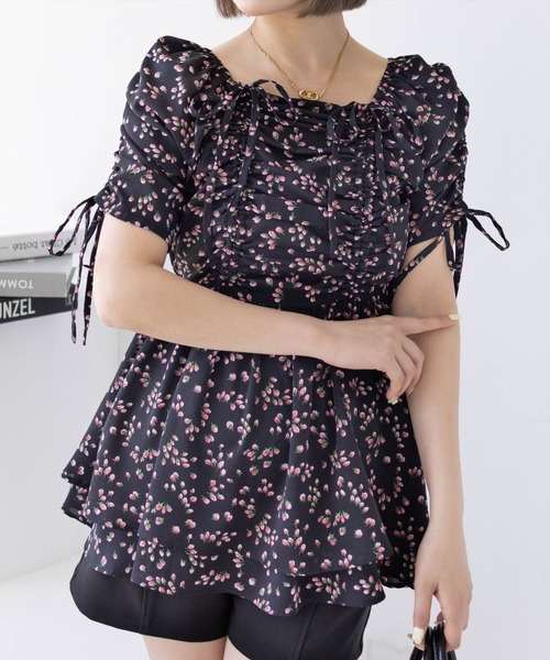 CLEAR BASIC（クリアベーシック）の「ドロストリボンペプラムブラウス[バレエコア 着回し抜群]≪SS新作≫（シャツ/ブラウス・レディース・イエロー/オフホワイト/ネイビー/ブラック系その他/ホワイト系その他・F）」の4枚目の写真