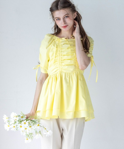 CLEAR BASIC（クリアベーシック）の「ドロストリボンペプラムブラウス[バレエコア 着回し抜群]≪SS新作≫（シャツ/ブラウス・レディース・イエロー/オフホワイト/ネイビー/ブラック系その他/ホワイト系その他・F）」の2枚目の写真